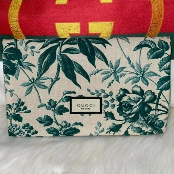 Gucci Handbags - GUCCI  Beauty Cosmetic/Makeup Bag Floral Toile Purse Clutch Wallet RARE! iPhone